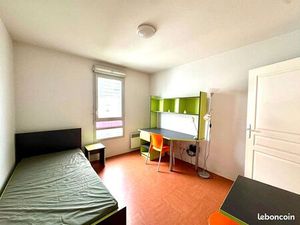 Studio 1 pièce 18 m²