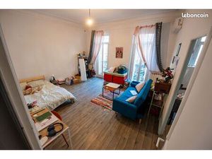 T2 meublé – Rue Paradis  13008 Marseille