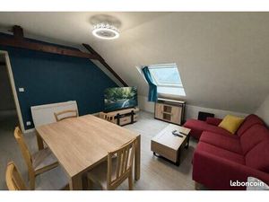 Appartement T3 + Bureau – 58 m² – Bel-Air-de-Combrée – Centre bourg