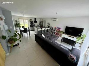 Maison climatisée récente bien équipée