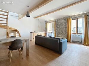 Duplex 2 pièces 65 m²