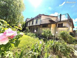 Maison 20 pièces 306 m²