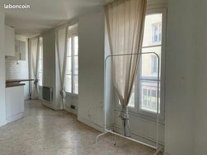 Studio 1 pièce 22 m²