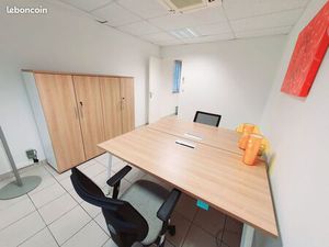 Bureau individuel 12 m² à louer – Chassieu / Zone Mi-Plaine (Eurexpo)
