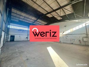 Local industriel 605 m²