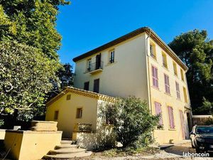 Immeuble 5 logements rue Paul beltcaguy