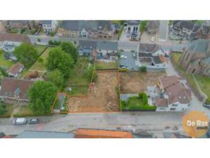 HILLEGEM– Zuidgerichte bouwgrond voor OB op centrale ligging