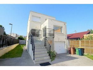 Vente bâtiment 11 pièces