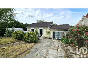 Vente maison 3 pièces 66 m² Saint-Cyr-sur-Morin (77750)