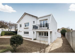 Maison 7 pièces au YVRIS