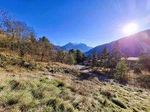 TERRAIN CONSTRUCTIBLE HAUTEURS DE BRIANCON