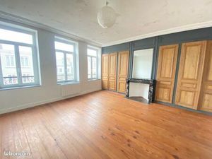 Grand T3 + balcon - Lille centre -