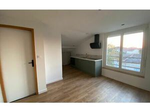 Location appartement  21.9 m² T-1 à Montauban  550 €