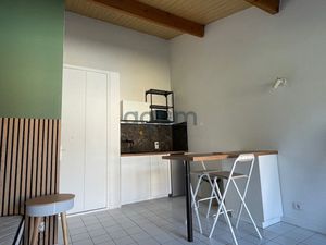 Studio très bien situé pour étudiant