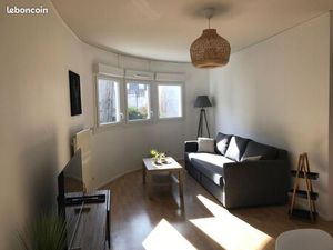 Chartrons  un T2 lumineux à l’abri de l’agitation