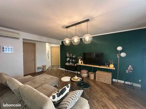 Appartement T3 meublé avec terrasse à BASTIA (Fango)