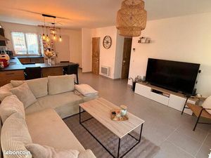 Maison 2 pièces 75 m²