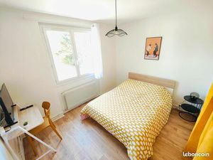 Chambre privative à Villefranche dans appartement entièrement rénovée