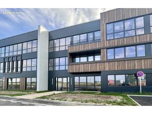 BUREAUX SAINT MARTIN DU VIVIER de 70 m²