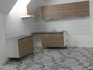 F3 centre ville avec parking