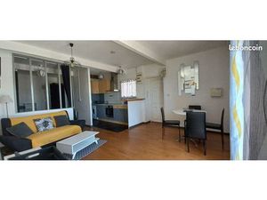 Charmant T2bis/meublé/grande terrasse vue dégagée