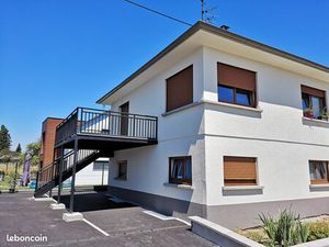 Rare  F5/6 au 1er étage d'une maison à Galfingue