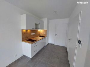 Studio de 29m2 refais à neuf Versailles 78000
