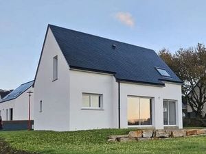 Maison 4 chambres garage et grenier