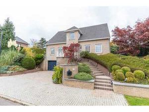 Wemmel – Élégante villa 4 façades avec piscine (3CH/3SDB)