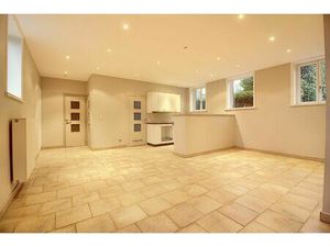 Maison à louer à Rue de la Borgnette 12 Tournai (VBD69592)