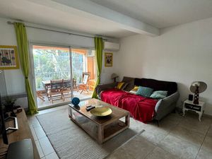 Location appartement 3 pièces 103 m² à Garéoult (83136)