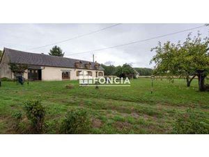Vente Longère et corps de ferme à Lombron (72450) : à vendre / 228m² Lombron