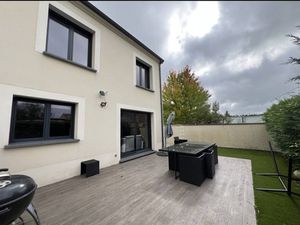Maison 7 pièces - 130 m²