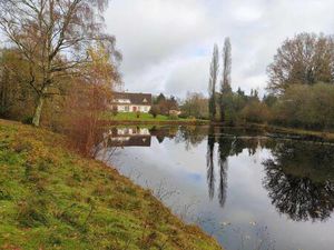 Villa de standing avec 2 étangs