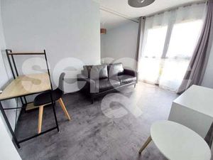 Location Appartement T1 Meublé à Nantes Île de Nantes (44000) : à louer T1 Meublé / 31m² N