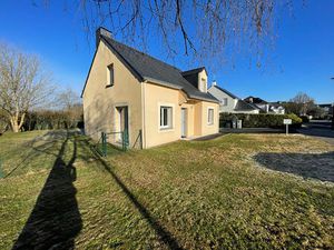 Vente maison 5 pièces  113.00m²  Carquefou