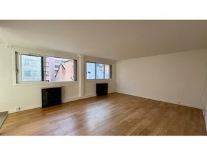 3 Pièces Rue Le Bua