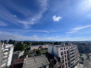 Vente appartement 4 pièces  87.00m²  Pau