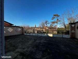 Immeuble 225 m² PONT-DE-CHERUY