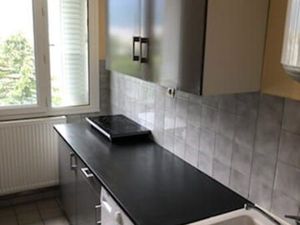 A louer T1 meublé St Martin d'Hères 475 euros CC