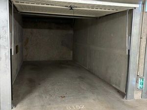 Garage à louer dans sous-sol residence sécurisée dans le centre ville