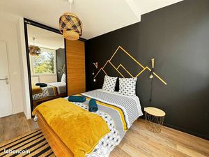 Joli T2 rénové et meublé avec place de parking