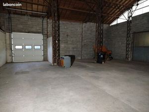 Entrepôt a louer