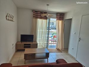 T2 meuble climatise a deux pas de la fac