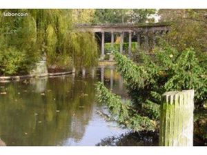 Meublé . 1 Pièce  12 m² · Paris 75008