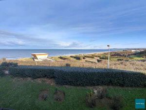 Vente Appartement 2 pièces Bord de Mer à Merville-Franceville-Plage (14810) : à vendre 2 p