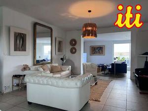 Vente Maison Bord de Mer aux Sables-d'Olonne (85100) : à vendre Bord de Mer / 207m² Les Sa