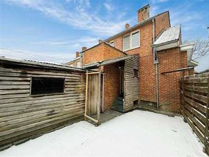 PETITE MAISON/DUPLEX - CALME - CENTRE - TERRASSE