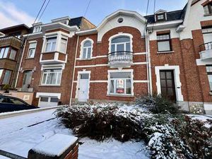 Maison spacieuse avec jardin plein sud au cœur de Wavre