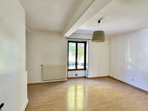 APPARTEMENT T3 VUE LOIRE